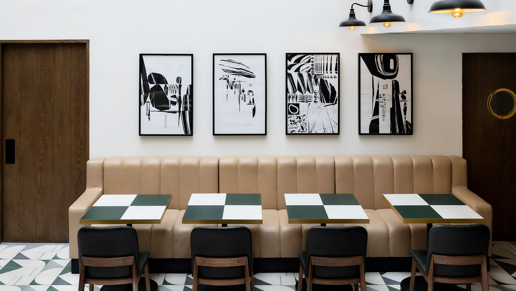 Pepe Mesa Española Dining Room