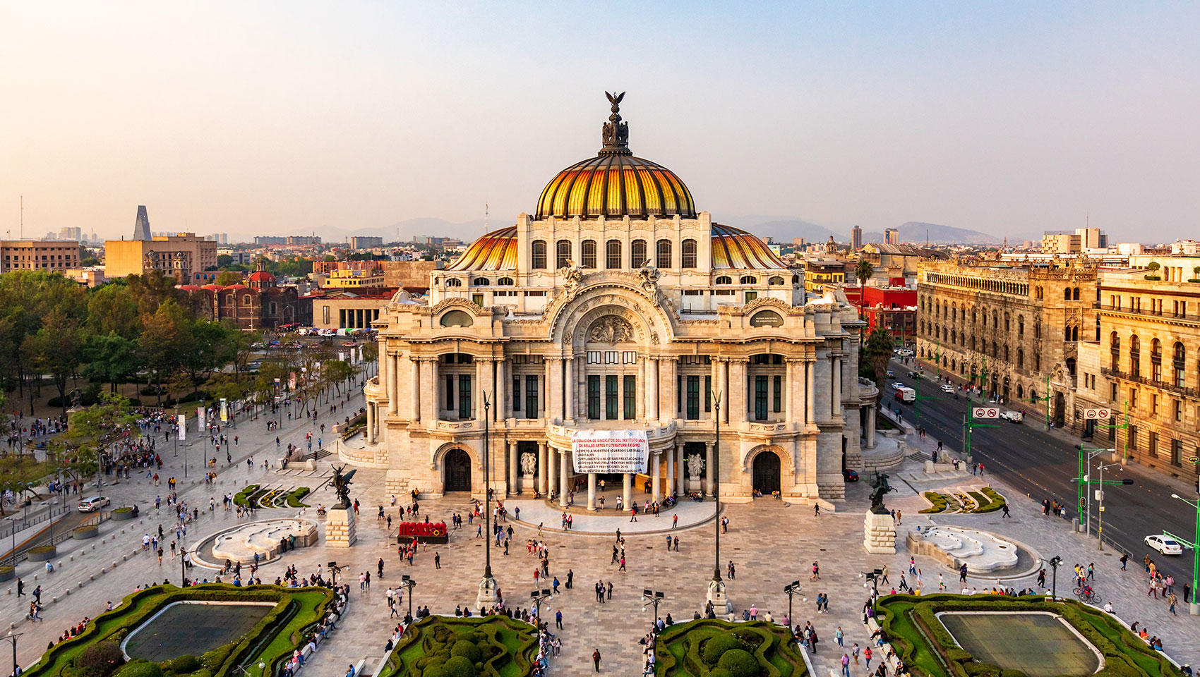 Palacio De Bellas Artes Mexico City